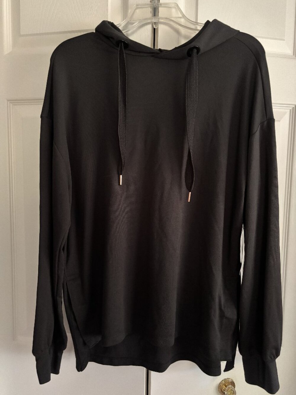 Avia Black Hoodie Women’s Medium NWT Lightweight Pullover Activewear